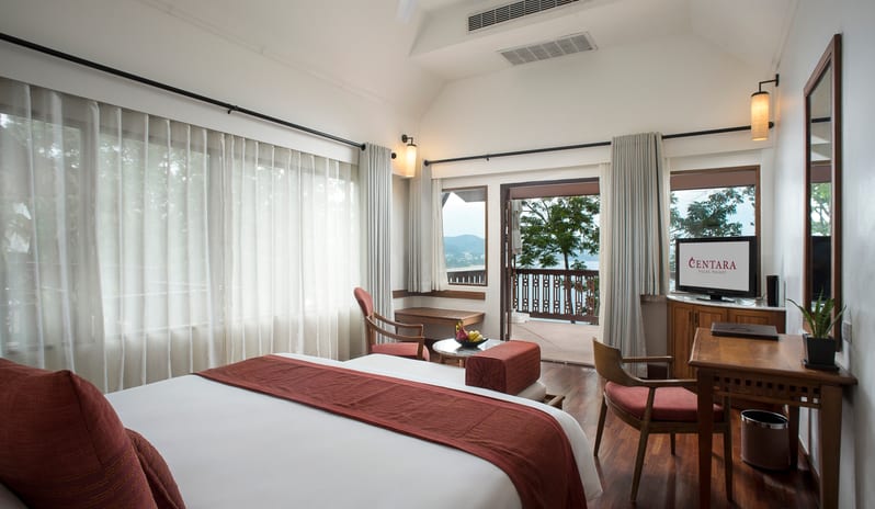 Centara Villas Phuket-Deluxe Ocean Facing Villa 5_1600